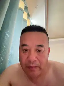 woailllll online show from July 14, 2026, 11:44 pm