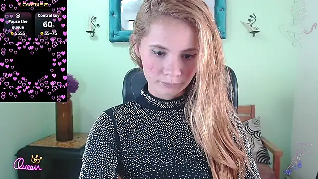  Victoria Jones  online show from July 21, 2026, 9:05 pm