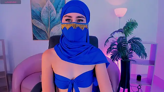 Alina Malak online show from August 6, 2026, 3:07 pm