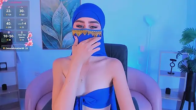 Alina Malak online show from July 17, 2026, 7:55 pm