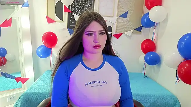 Val dreams7 online show from July 11, 2026, 8:53 pm
