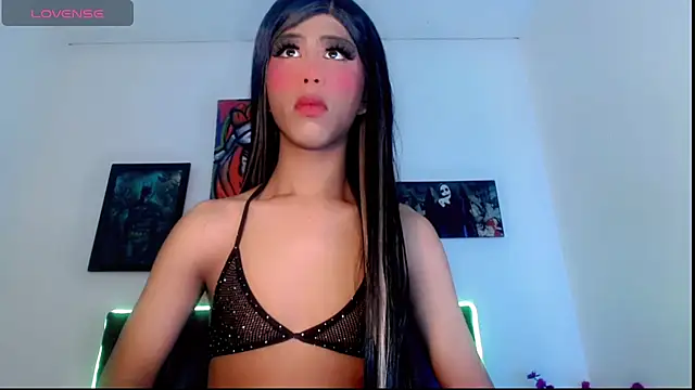 Honey Balenciaga online show from July 25, 2026, 7:09 pm