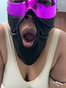 dirty sexcouple online show from June 9, 2026, 3:24 pm