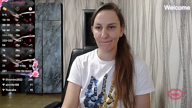 Yevgeshka-Milashka online show from October 30, 2025, 6:44 am