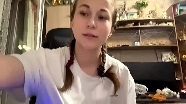 Snapshot of TaIliedGuest chatting on July 27, 2026, 8:05 pm TaIliedGuest online show from July 27, 2026, 8:05 pm