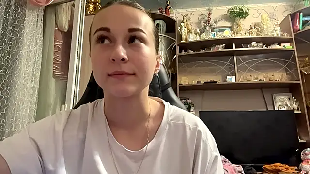 Snapshot of TaIliedGuest chatting on July 26, 2026, 9:43 pm TaIliedGuest online show from July 26, 2026, 9:43 pm