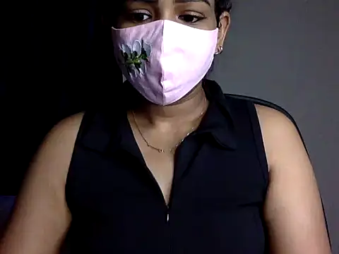 Nisha-moon online show from July 11, 2026, 6:57 am