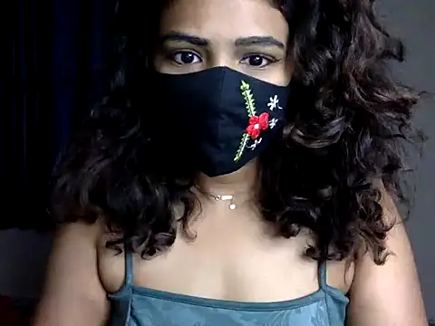Nisha-moon online show from June 29, 2026, 6:31 am
