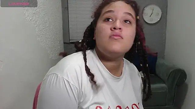 leilasosexy online show from July 2, 2026, 1:39 pm