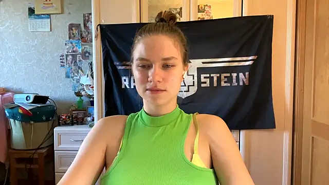 Codi Rostersy online show from July 9, 2026, 5:23 pm