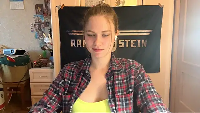 Codi Rostersy online show from July 7, 2026, 5:27 pm