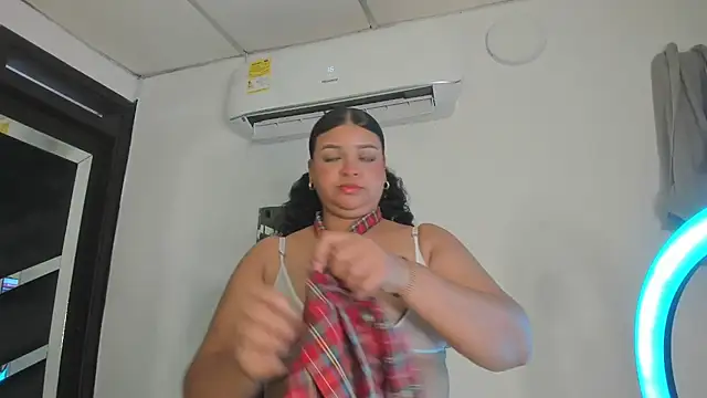 Coralhtx online show from July 18, 2026, 12:58 pm