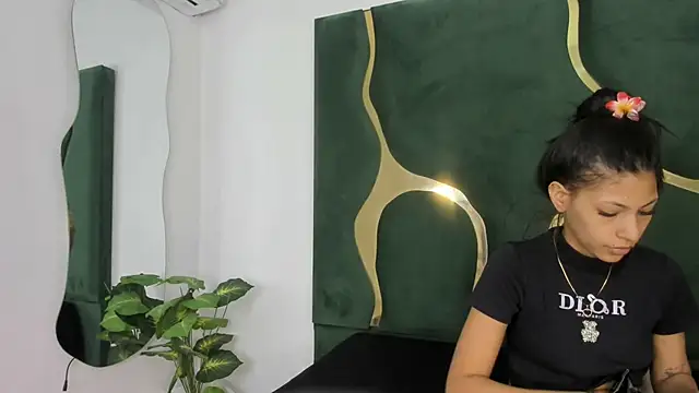 Mila petiteasm online show from July 11, 2026, 12:27 pm