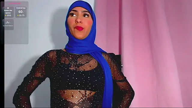 Snapshot of Malikaa__ chatting on June 23, 2026, 5:38 am Malikaa online show from June 23, 2026, 5:38 am