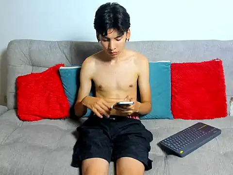 Angel Dustt1 online show from July 3, 2026, 9:43 pm