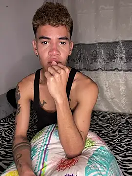 Dittoandpayton online show from July 29, 2026, 5:39 am