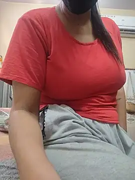 Anna gougeous online show from July 27, 2026, 1:45 am