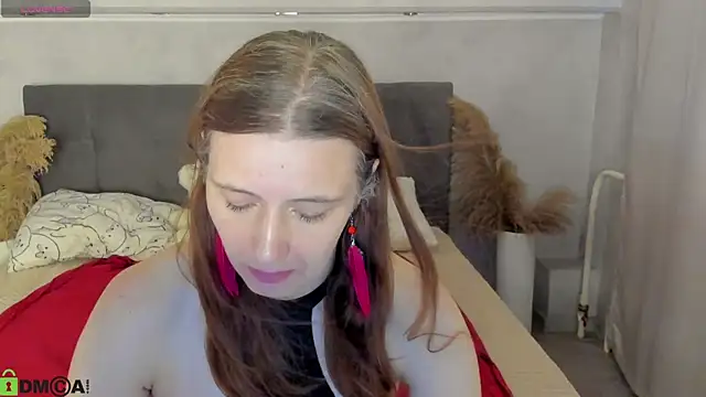 Kathrine-Meyer online show from July 10, 2026, 1:05 am
