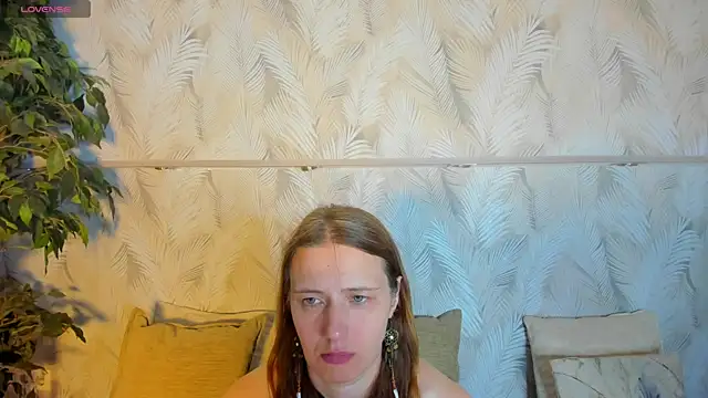 Kathrine-Meyer online show from July 8, 2026, 1:52 am
