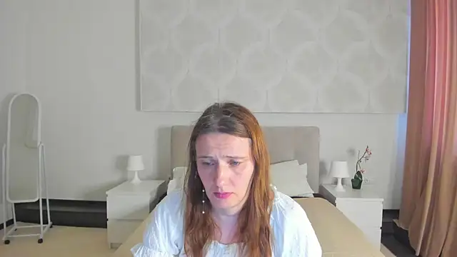 Kathrine-Meyer online show from June 20, 2026, 1:10 am