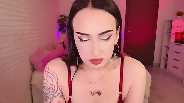 darinekoo online show from July 17, 2026, 3:15 am