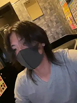 Snapshot of Natsu_x_ chatting on June 12, 2026, 3:32 pm Natsu x online show from June 12, 2026, 3:32 pm