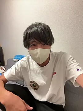 Snapshot of Natsu_x_ chatting on July 9, 2026, 2:27 pm Natsu x online show from July 9, 2026, 2:27 pm
