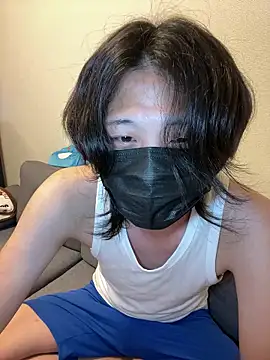 Snapshot of Natsu_x_ chatting on June 21, 2026, 10:21 am Natsu x online show from June 21, 2026, 10:21 am