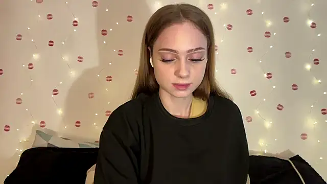 itskylieee online show from July 1, 2026, 10:26 am