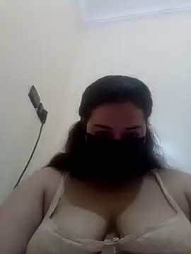 daloua sexy online show from July 27, 2026, 10:06 pm