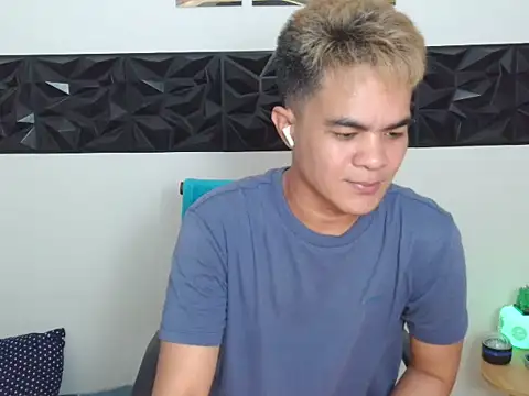 Snapshot of yourmikexxx chatting on July 25, 2026, 7:16 am yourmikexxx online show from July 25, 2026, 7:16 am