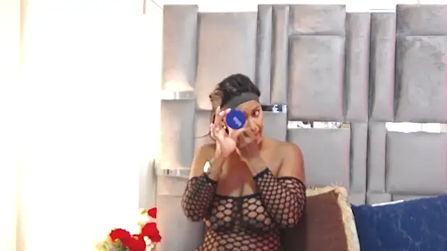 IvyEllis1 online show from June 27, 2026, 2:56 pm