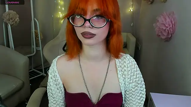 Velvet  Kiss online show from July 19, 2026, 8:49 pm