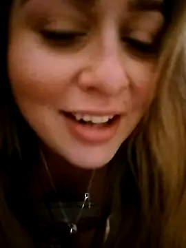 candice1994 online show from July 27, 2026, 8:49 pm
