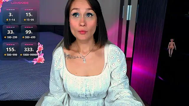 MelLovell online show from July 24, 2026, 11:45 pm