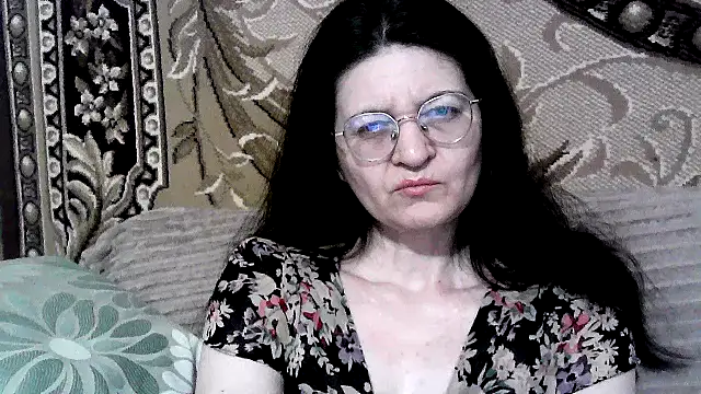 Dear Annet online show from July 18, 2026, 8:28 pm