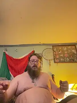 RavenGreywind online show from June 4, 2026, 11:20 pm
