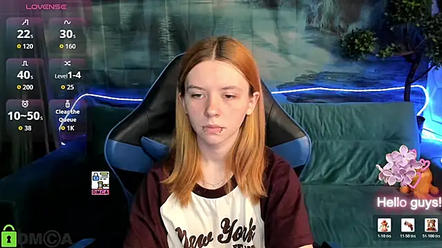 CarolInWonderland online show from June 12, 2026, 6:44 am