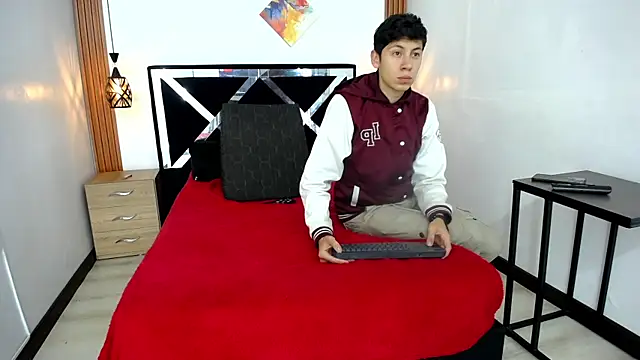 MIA COINS online show from July 10, 2026, 10:43 pm