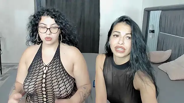 00DirtyGirl00 online show from June 30, 2026, 8:31 pm