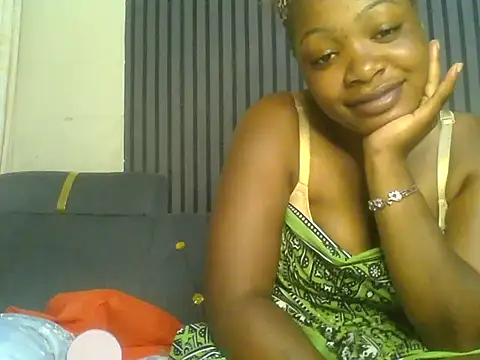 sweett camillah online show from June 15, 2026, 9:25 pm