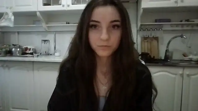 Snapshot of PollySecrettt chatting on June 8, 2026, 1:39 am PollySecrettt online show from June 8, 2026, 1:39 am