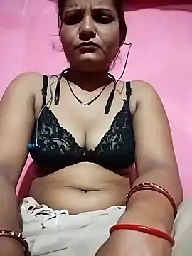 Snapshot of Cut_rani64 chatting on July 12, 2026, 10:43 pm Cut rani64 online show from July 12, 2026, 10:43 pm