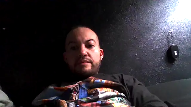 Urmommasfav69 online show from August 3, 2026, 2:08 am