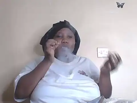 pretty-pussy7 online show from July 29, 2026, 9:03 pm