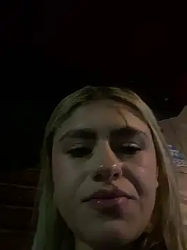 Lia-firee online show from July 28, 2026, 3:03 am
