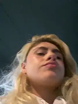 Lia-firee online show from July 24, 2026, 3:13 am