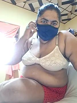 RosiBaby S online show from August 3, 2026, 4:31 am
