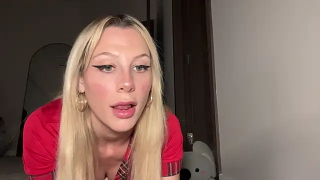 chelseapaigee online show from July 13, 2026, 3:17 am