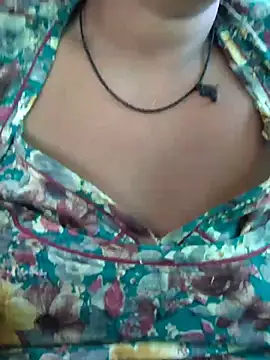 riyana tai online show from June 15, 2026, 1:17 am